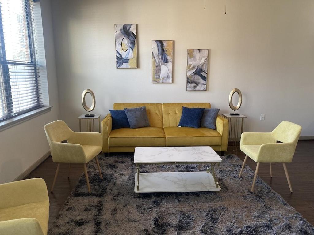 Luxe Getaway Astros Nrg Galleria Houston Exterior foto